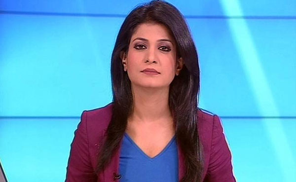 tv anchors,beautiful tv anchors,female anchors,news channel anchors