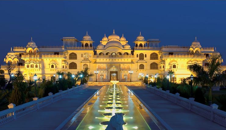 5 beast honeymoon spot resorts in rajasthan,the tree house resort,jaipur,the oberoi vanyavilas,sawai madhopur,rajputana udaipur – a justa resort,the pushkar bagh resort,the shiv vilas resort