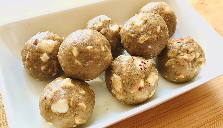 singhare ke laddu,singhare ke laddu sweet dish,singhare ke laddu navratri,singhare ke laddu fast,singhare ke laddu vrat,singhare ke laddu ingredients,singhare ke laddu recipe,singhare ke laddu tasty,singhare ke laddu delicious,water chestnut