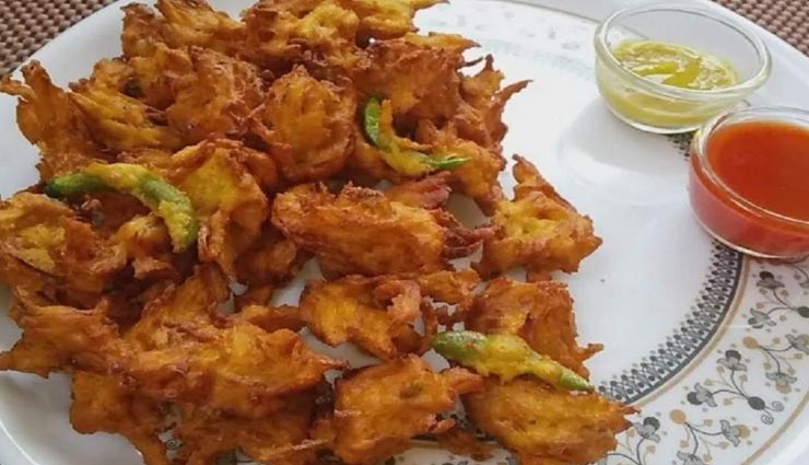 sooji pakoda recipe,recipe,recipe in hindi,special recipe,lockdown,coronavirus ,सूजी पकौड़ा रेसिपी, रेसिपी, रेसिपी हिन्दी में, स्पेशल रेसिपी, लॉकडाउन, कोरोनावायरस