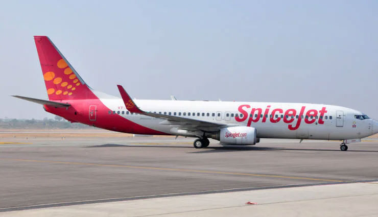 टला बड़ा हादसा, बीच हवा में  SpiceJet की फ्लाइट के ऑटो पायलट सिस्टम में आई खराबी, लौटानी पड़ी दिल्ली