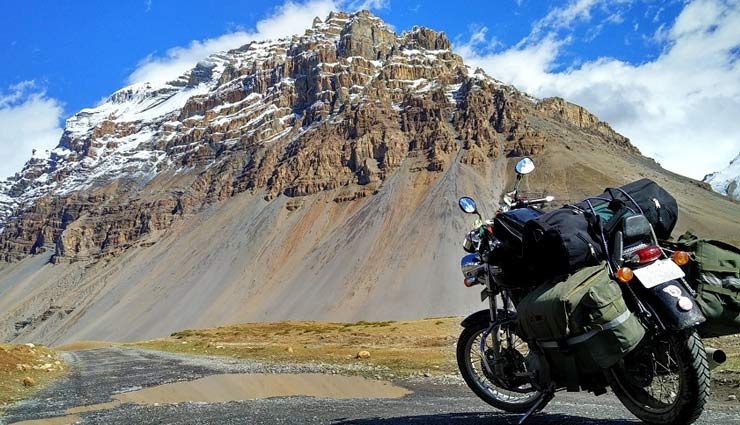 enjoy biking,places to enjoy biking,holidays,travel,tourism,bike ride,if biking is your passion visit these places ,बाइकिंग, बाइकिंग का लुत्फ़ उठाना है तो जाइये इन जगहों पर , हॉलीडेज, ट्रेवल