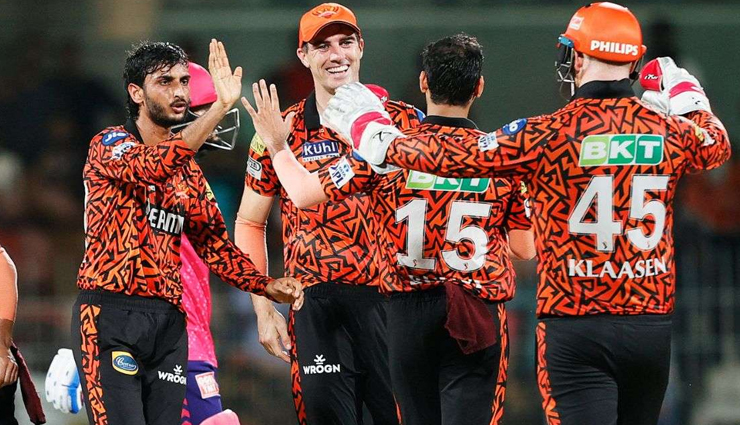 IPL मेगा नीलामी: इस खिलाड़ी को रिटेन करने के लिए 23 करोड़ रुपये दे सकता है SRH, 5 खिलाड़ी रिटेंशन में शामिल