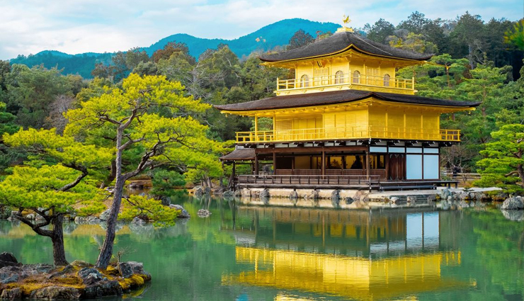 11 Most Beautiful Temples To Visit in Japan - lifeberrys.com