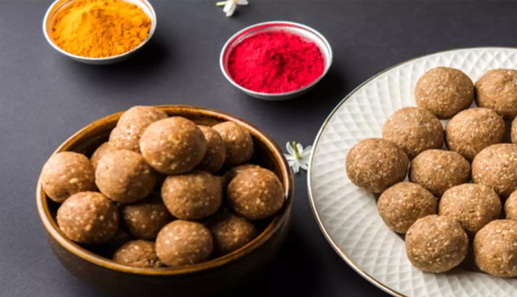 til mawa ladoo recipe,recipe,recipe in hindi,lohri special,lohri 2021 ,तिल मावा लड्डू रेसिपी, रेसिपी, रेसिपी हिंदी में, लोहड़ी स्पेशल, लोहड़ी 2021