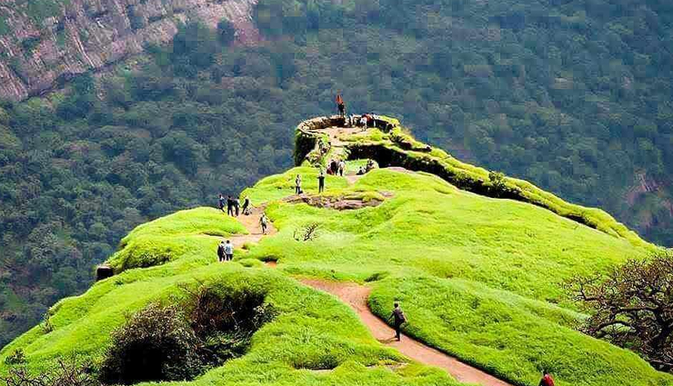 maharashtra trek fort