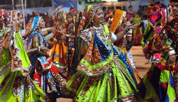 Navratri Special -5 Best Places in India To Enjoy 9 Days of Navratri ...