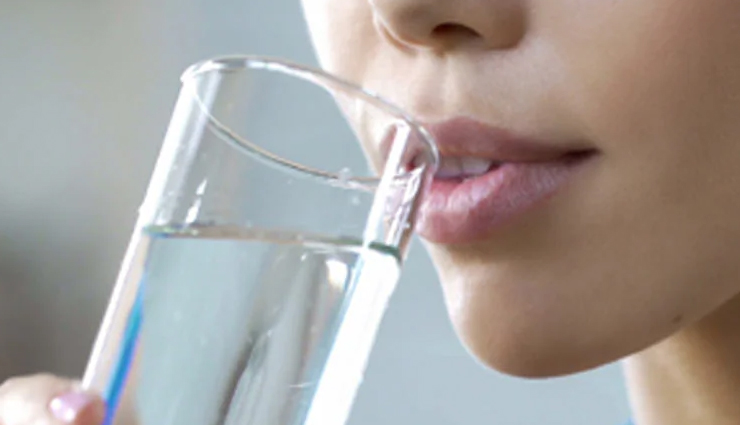 drink water before tea and coffee,benefits of drinking water before tea,reduce caffeine side effects,tea and coffee health tips,why drink water before coffee,harmful effects of caffeine,prevent acidity from tea and coffee,tea coffee consumption tips,hydrate before tea coffee,healthy tea coffee habits